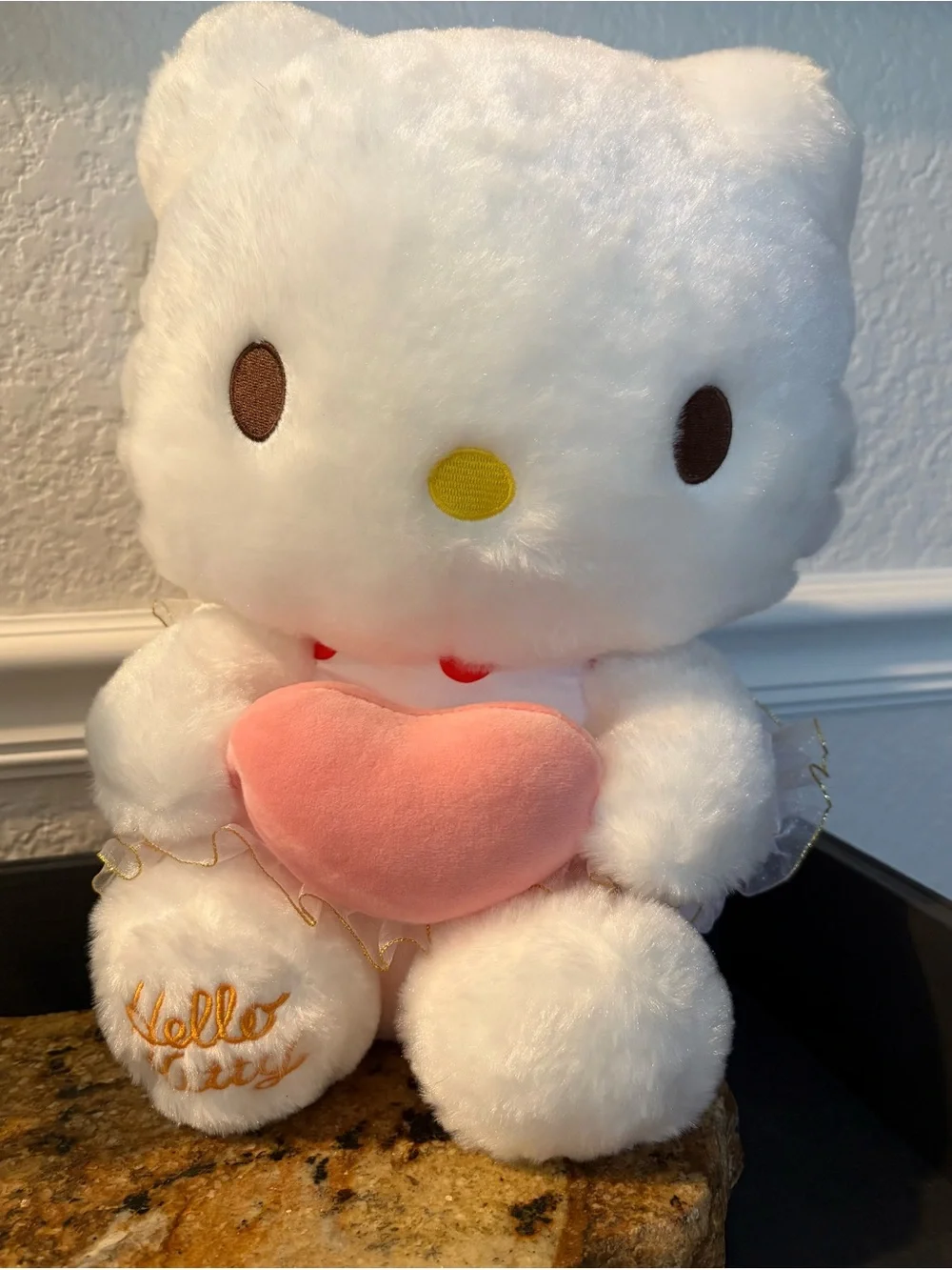 Hello Kitty Cafe Las Vegas Bag Tote & Heart Plush Stuffed Toy Gift Set Souvenir